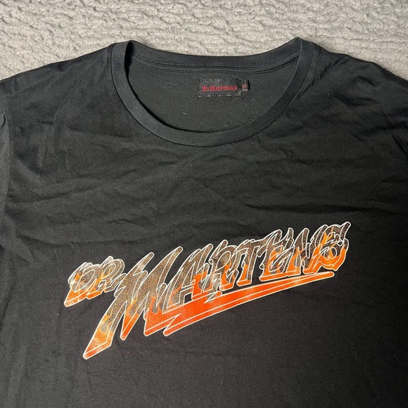 Dr. Martens AirWair T Shirt Mens XL Black Graphic Short Sleeve Crewneck - Picture 2 of 8
